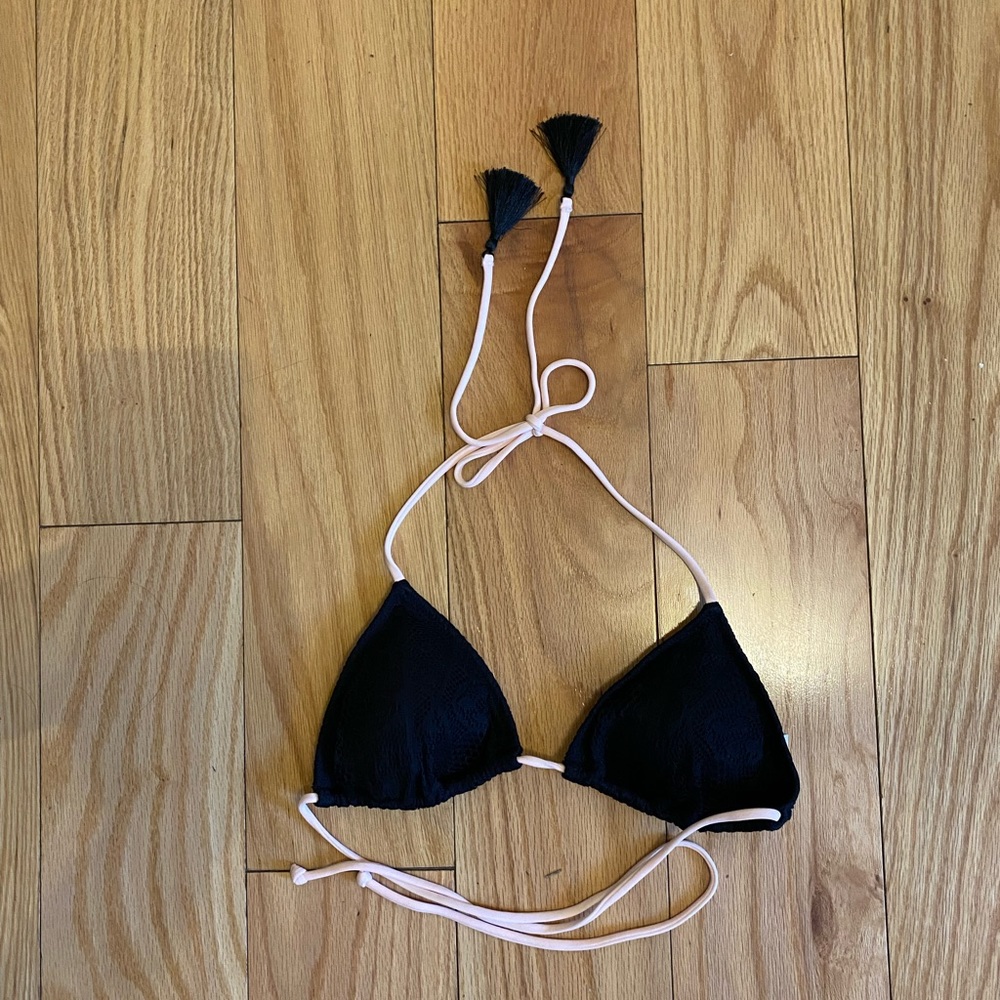 Victoria Secret black knit bikini w/ pink accents